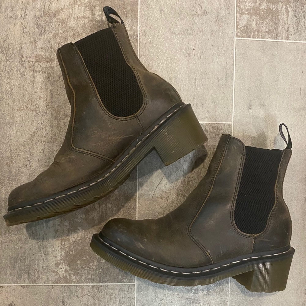 Dr. Marten Cadence Chelsea Boots Greenland Size 9